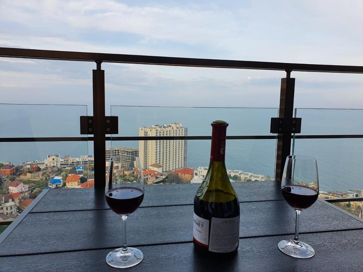 Level 24 - Sea & Sky View Apartment Odesa Exterior photo