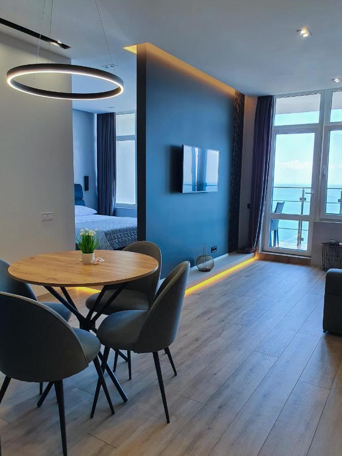 Level 24 - Sea & Sky View Apartment Odesa Exterior photo