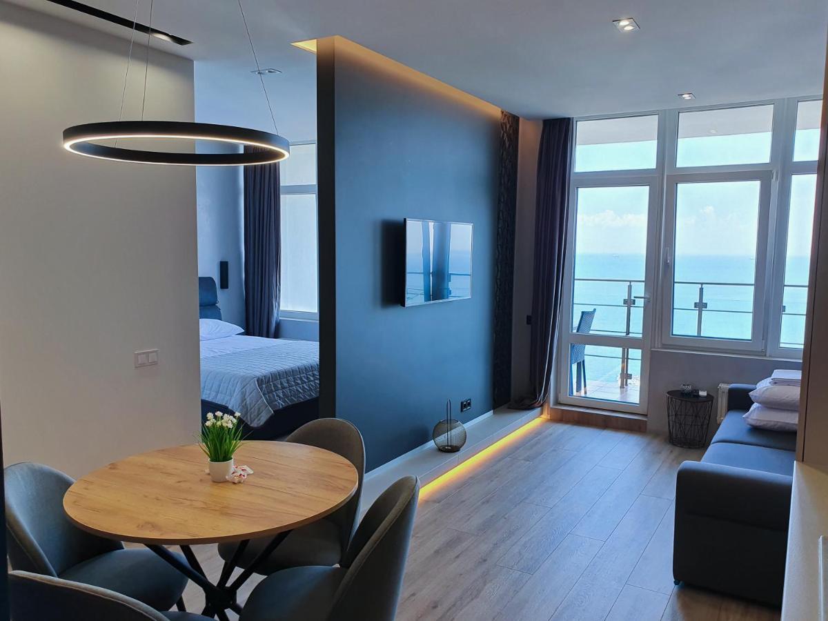 Level 24 - Sea & Sky View Apartment Odesa Exterior photo